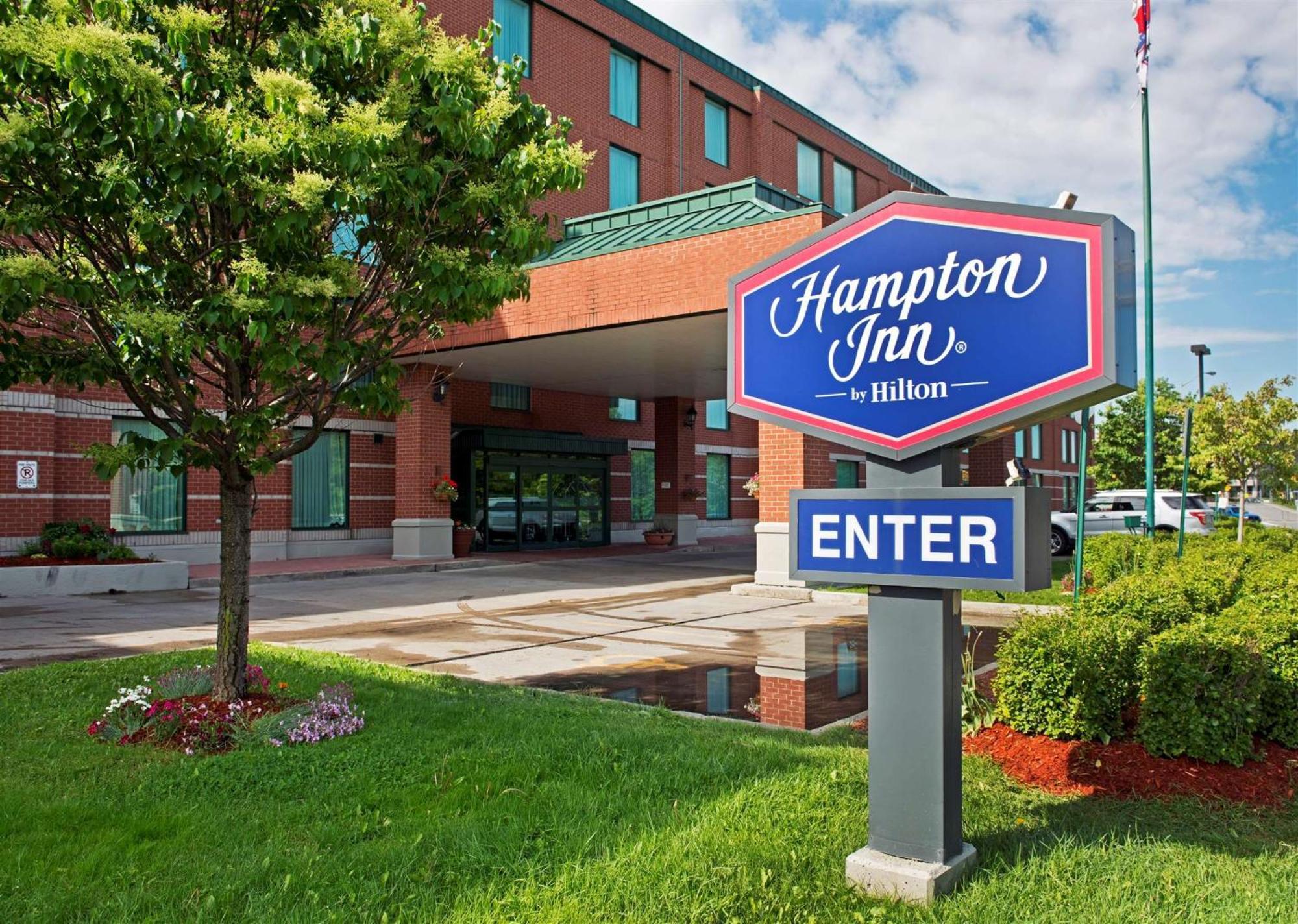 Hotel Hampton By Hilton Ottawa Exterior foto